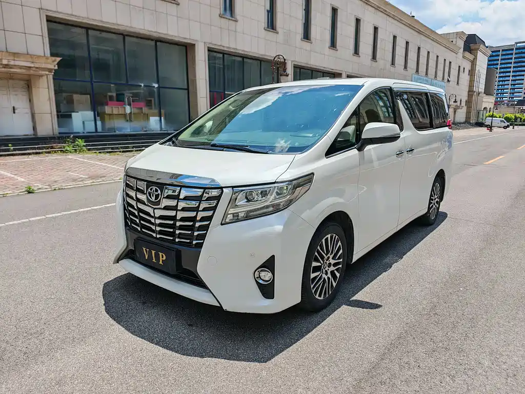 Toyota Alphard 2016 — фото 1