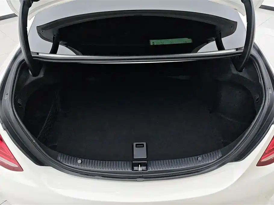 Mercedes-Benz C-Class 2017