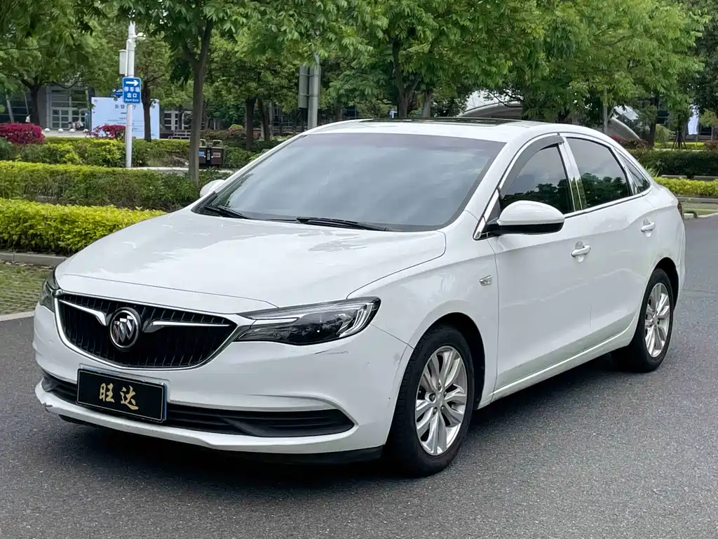 Buick Excelle 2020 — фото 1