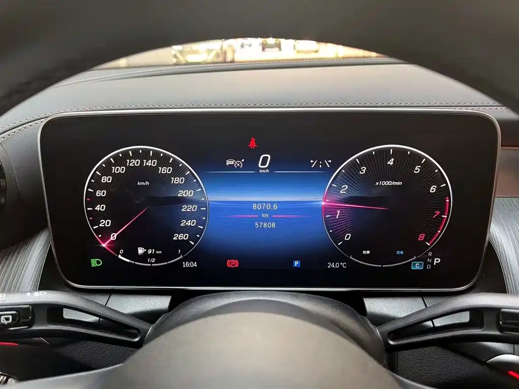 Mercedes-Benz GLC 2023 — фото 14
