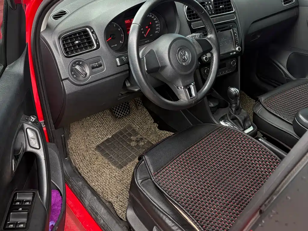 Volkswagen Polo 2013