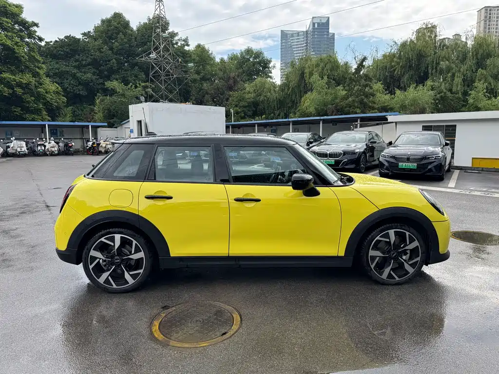 MINI Mini 2024