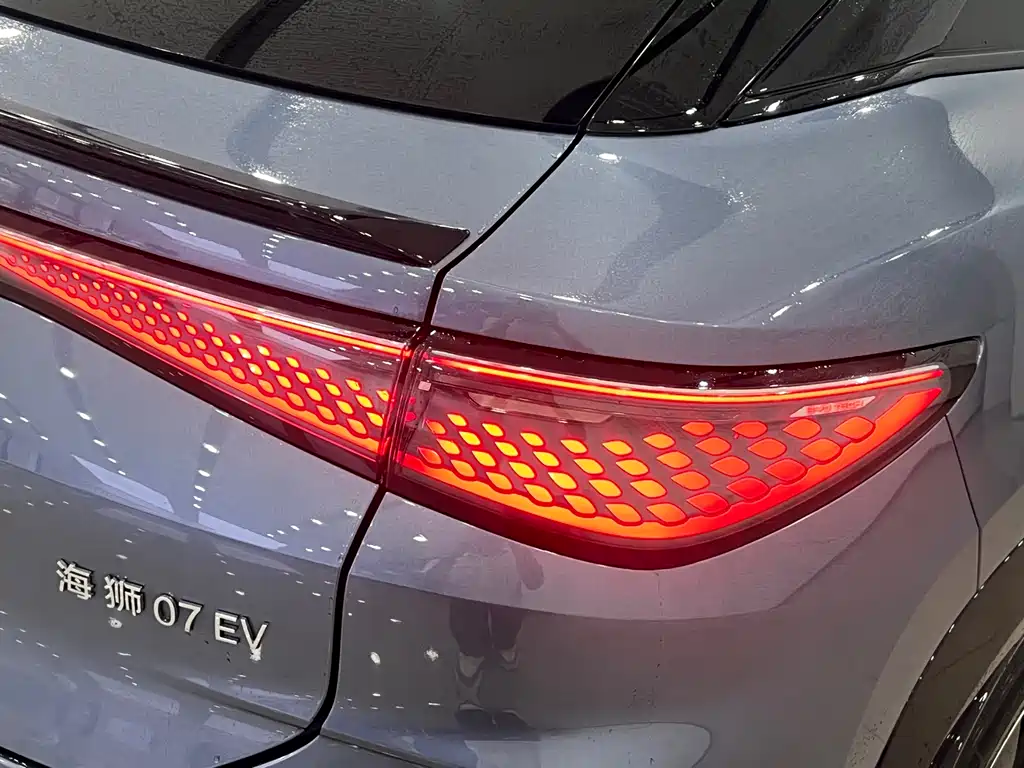 BYD Seal 07 EV 2024 — фото 6