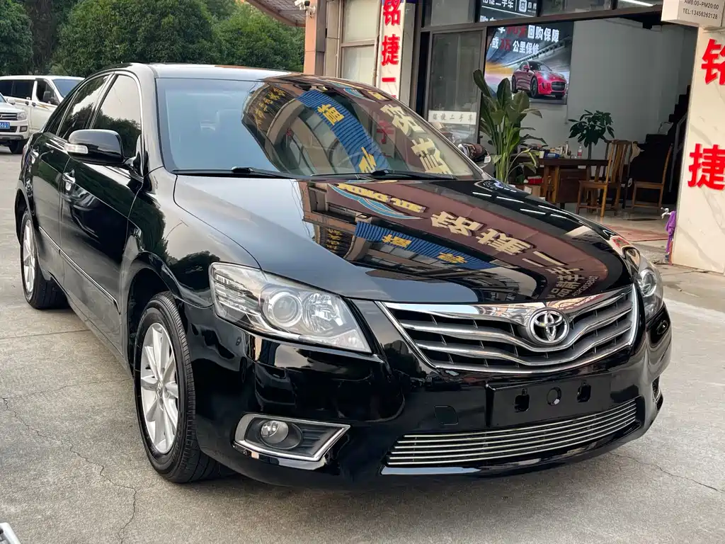 Toyota Camry 2014