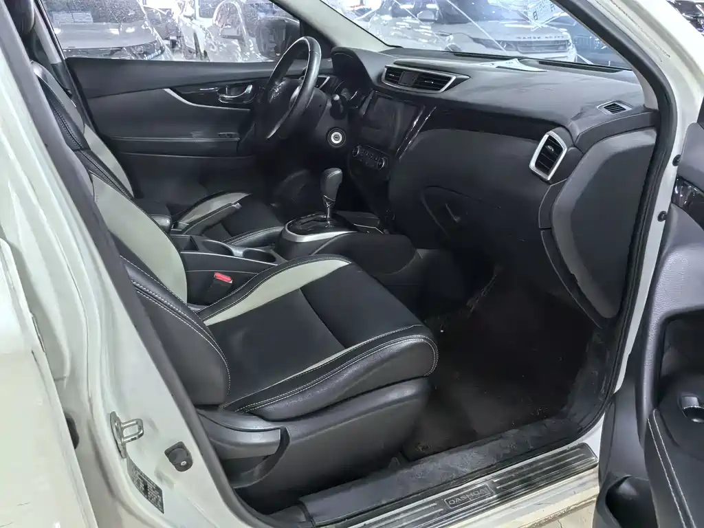 Nissan Qashqai 2016 — фото 11