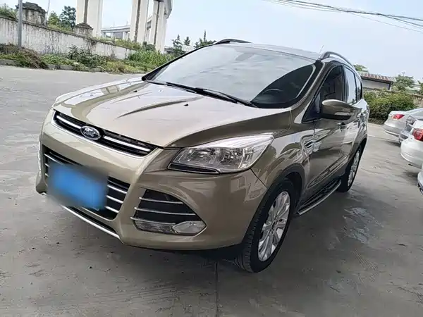 Ford Kuga 2015