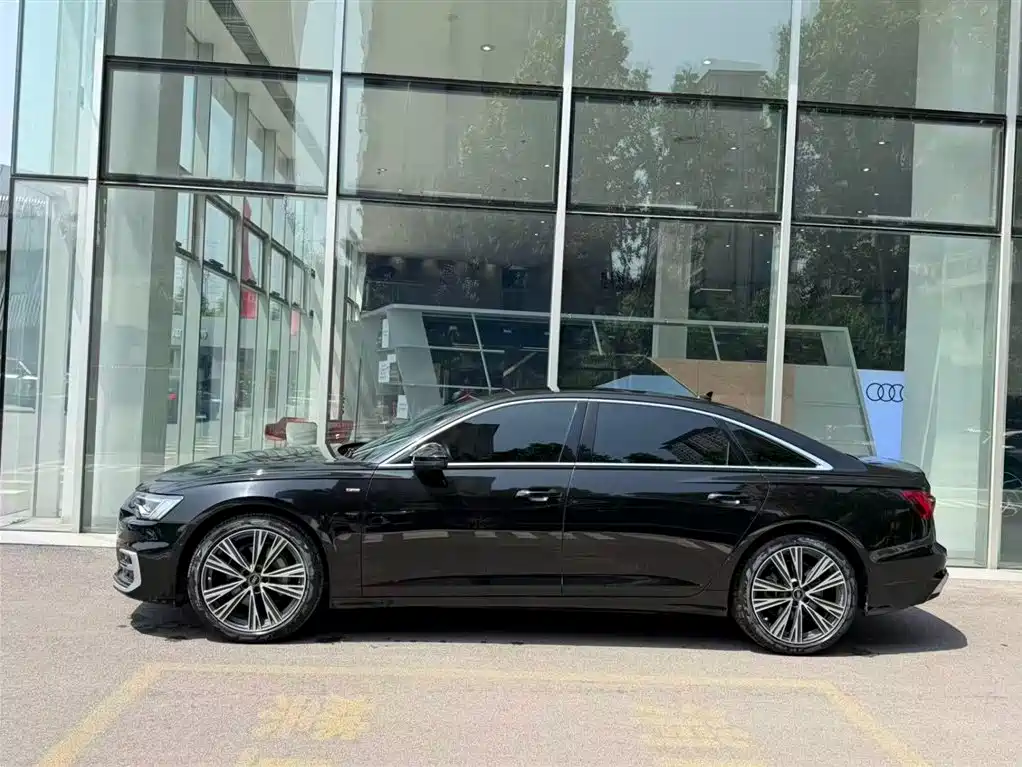 Audi A6L 2023 — фото 3