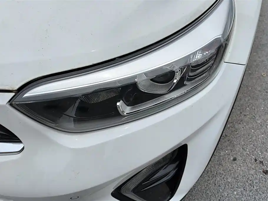 Kia KX1 2023