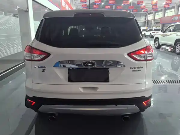 Ford Kuga 2014