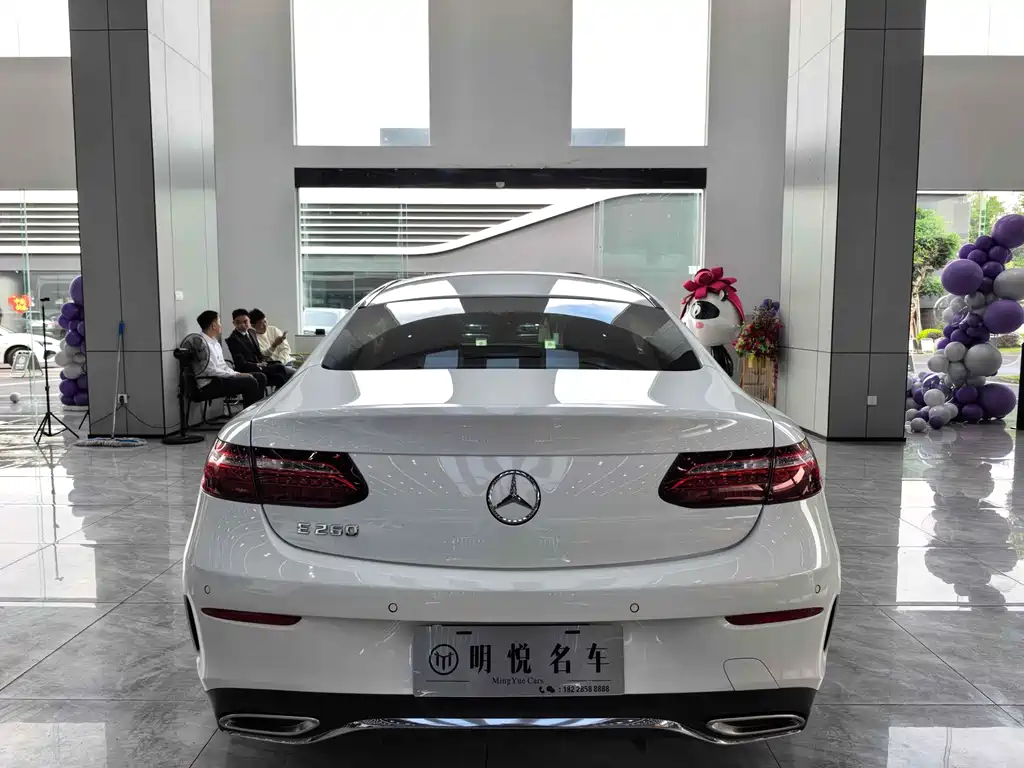 Mercedes-Benz E-Class 2023 — фото 14