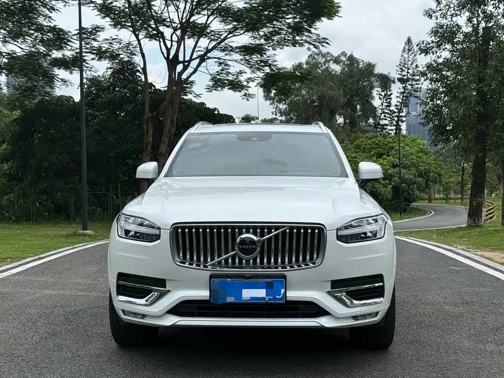 Volvo XC90 2021 — фото 2