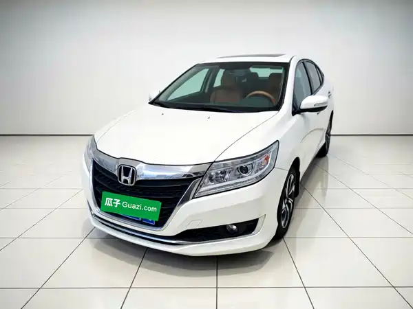 Honda Crider 2016