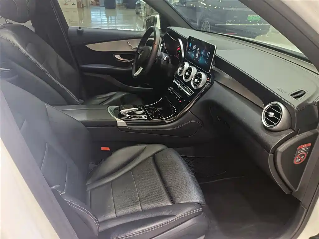 Mercedes-Benz GLC 2016