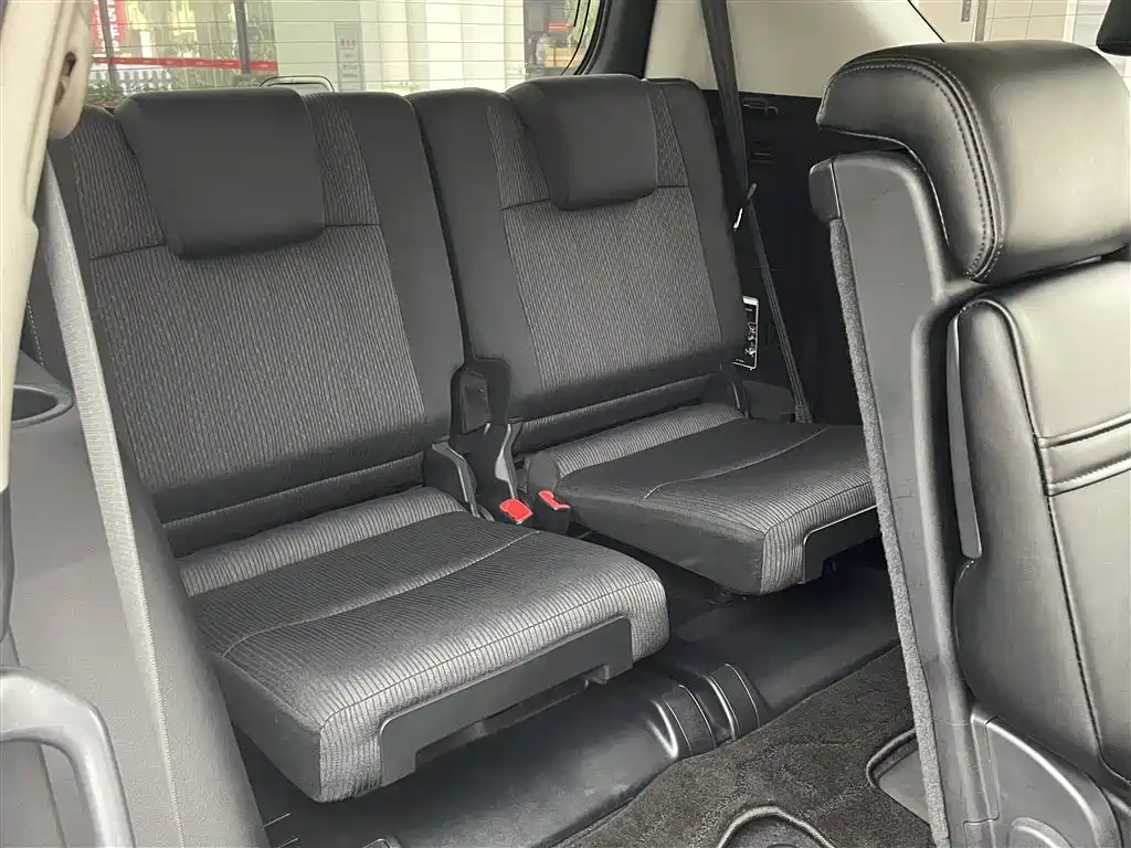 Toyota Prado 2020 — фото 12
