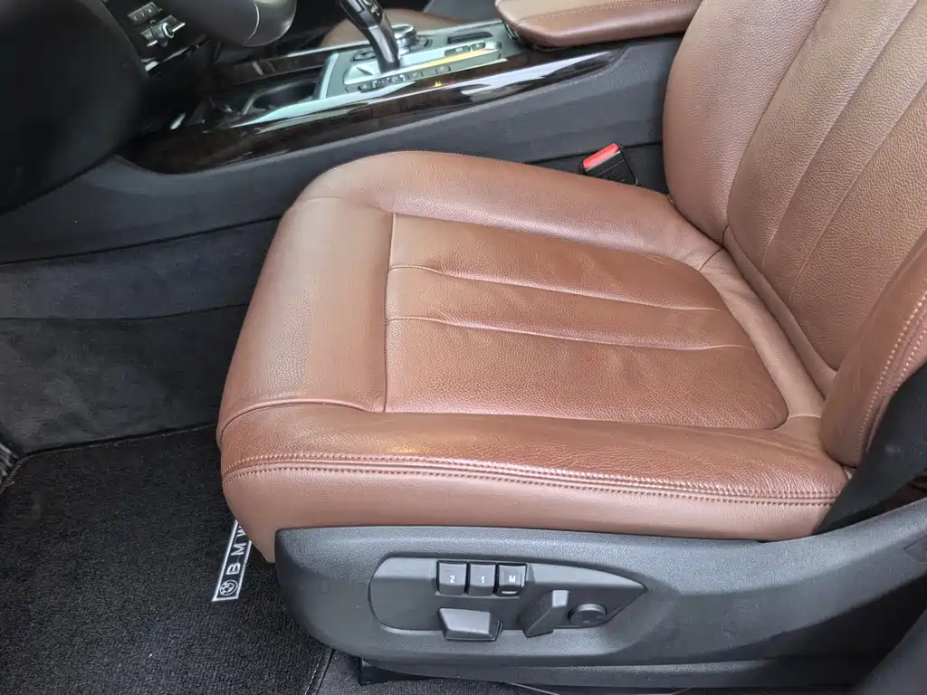 BMW X5 2014 — фото 18
