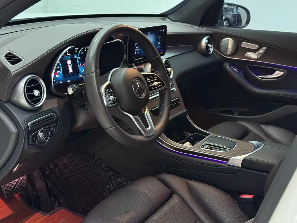 Mercedes-Benz GLC 2022 — фото 11