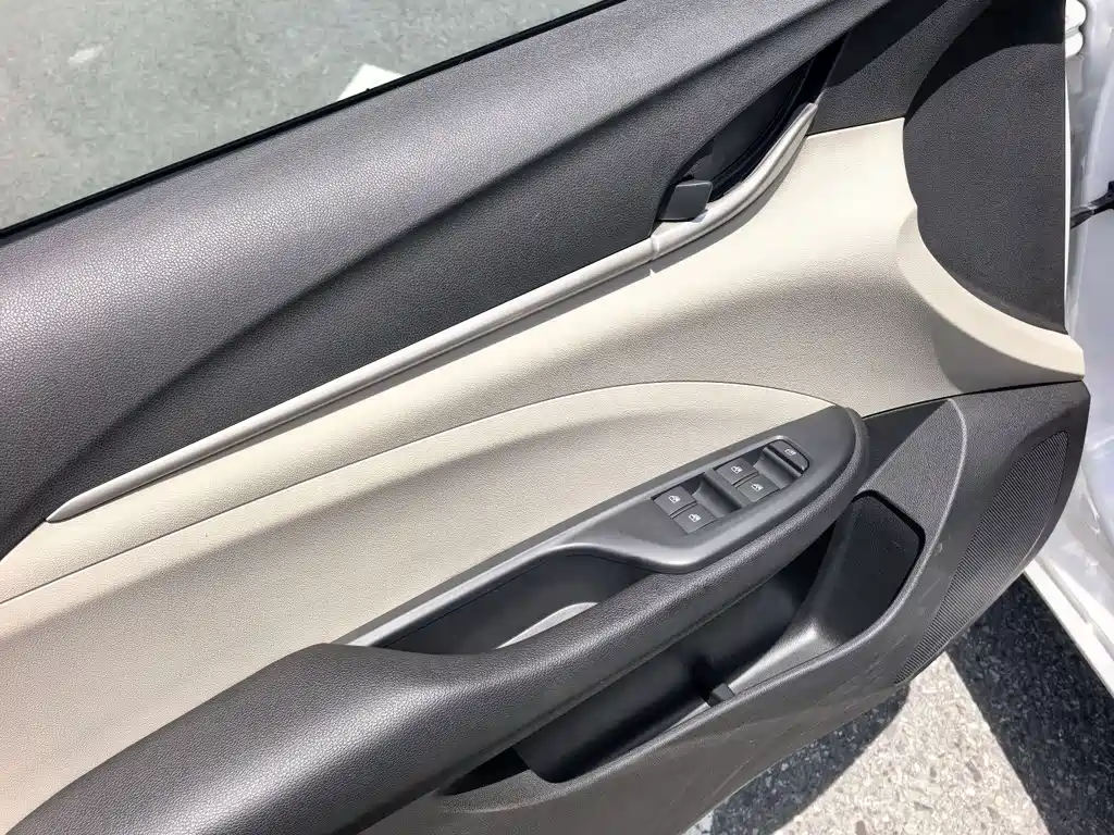 Buick Excelle 2020 — фото 18
