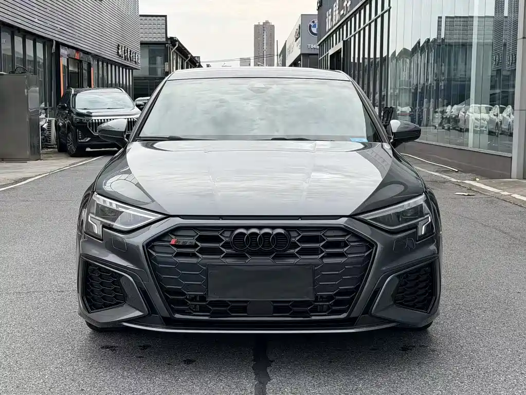 Audi A3 2023 — фото 3