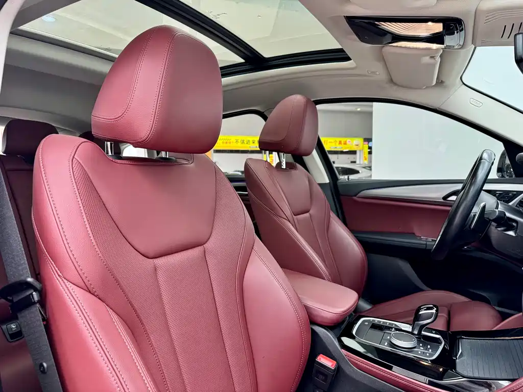BMW X4 2022 — фото 13