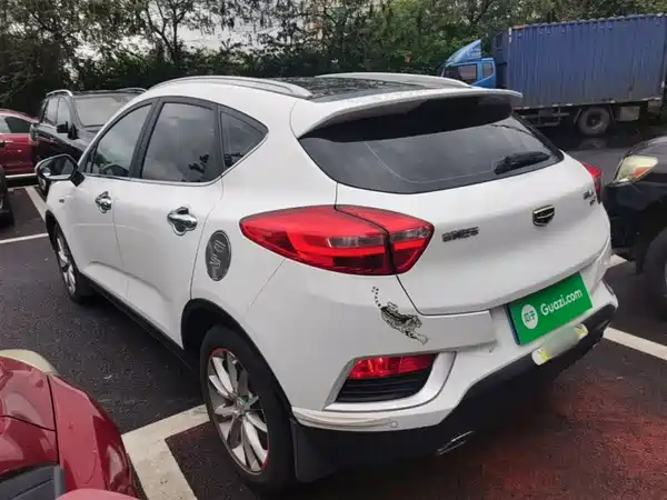 Geely Emgrand GS 2016