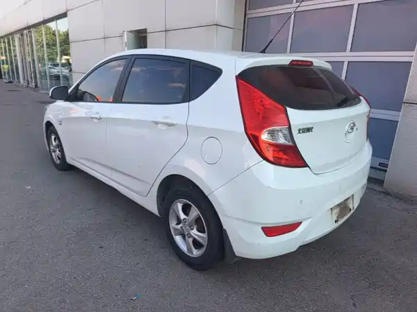 Hyundai Rui Yi 2017