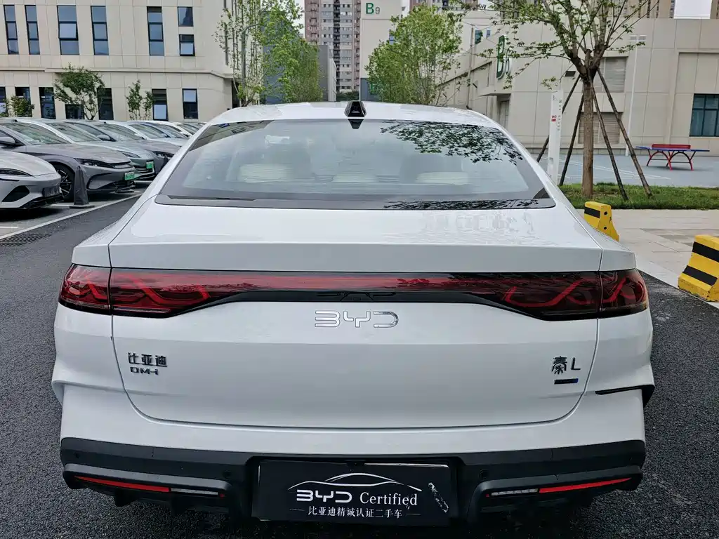 BYD Qin L 2025 — фото 10