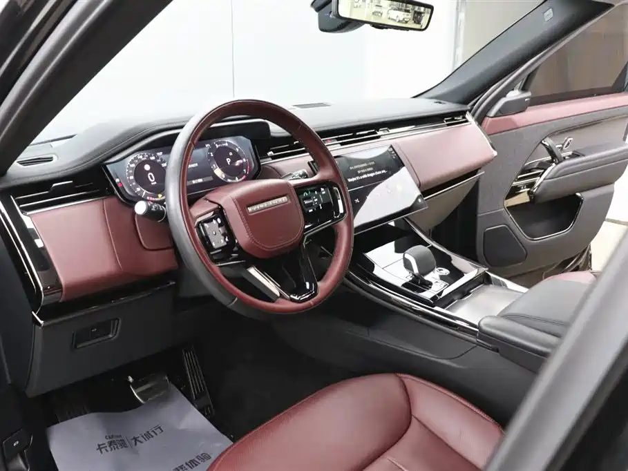 Land Rover Sport 2024 — фото 13