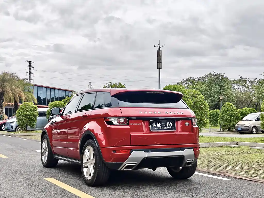 Land Rover Evoque 2015 — фото 7