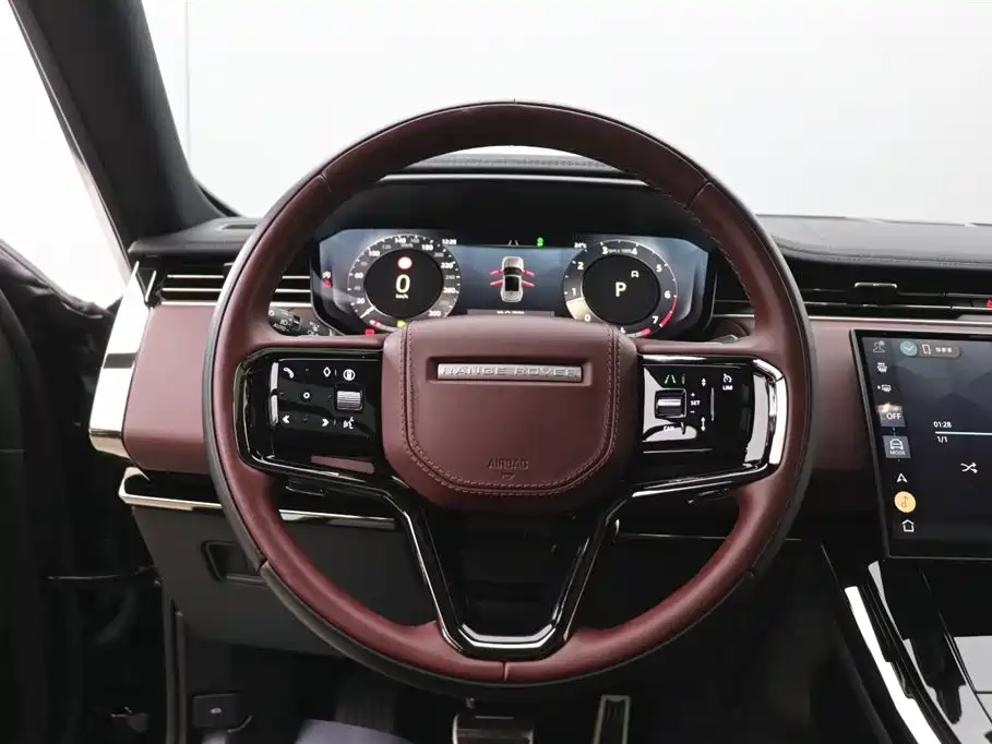 Land Rover Sport 2024 — фото 15