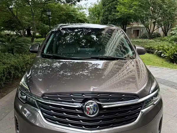 Buick GL8 2021