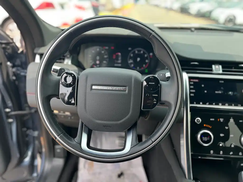 Land Rover Discovery Sport 2020 — фото 17