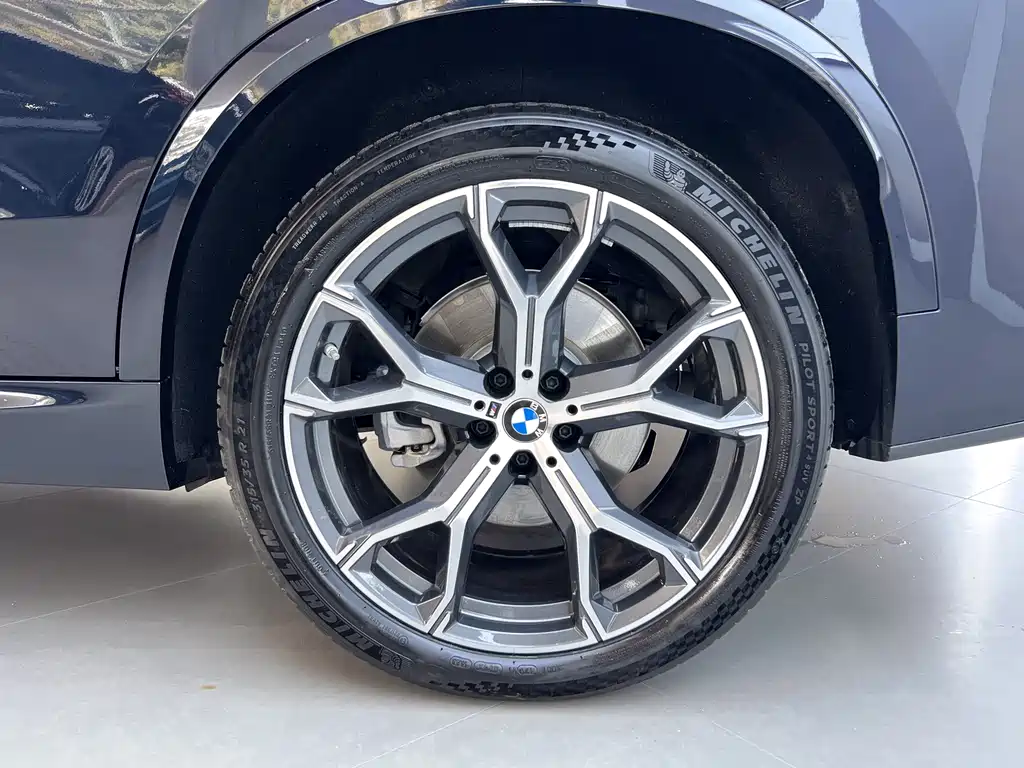 BMW X5 2024 — фото 19