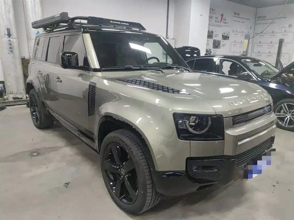 Land Rover Defender 2025 — фото 3