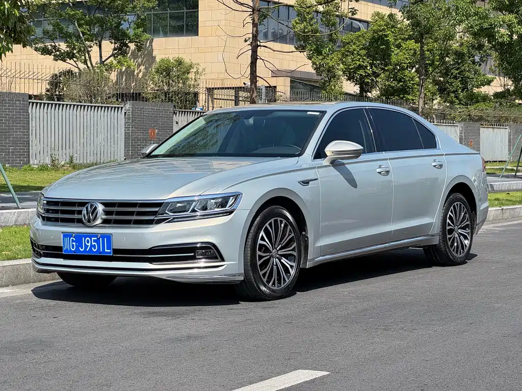 Volkswagen Phideon 2018