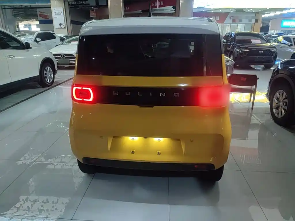 Wuling MINIEV 2021