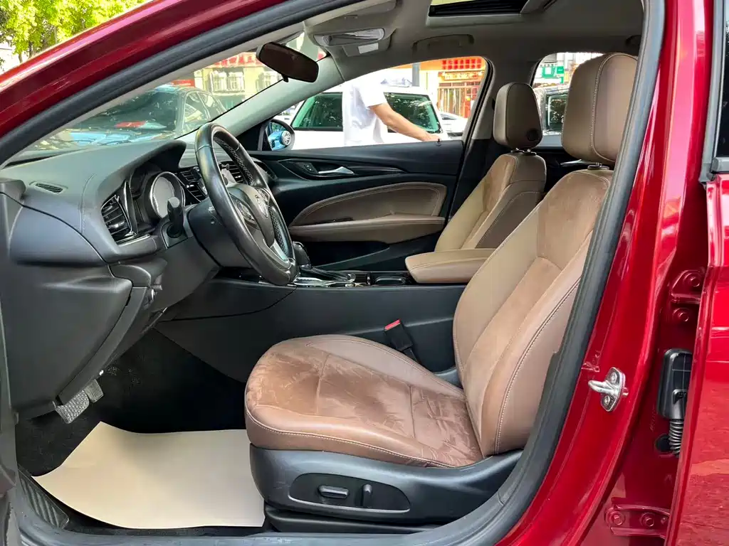 Buick Regal 2019 — фото 9