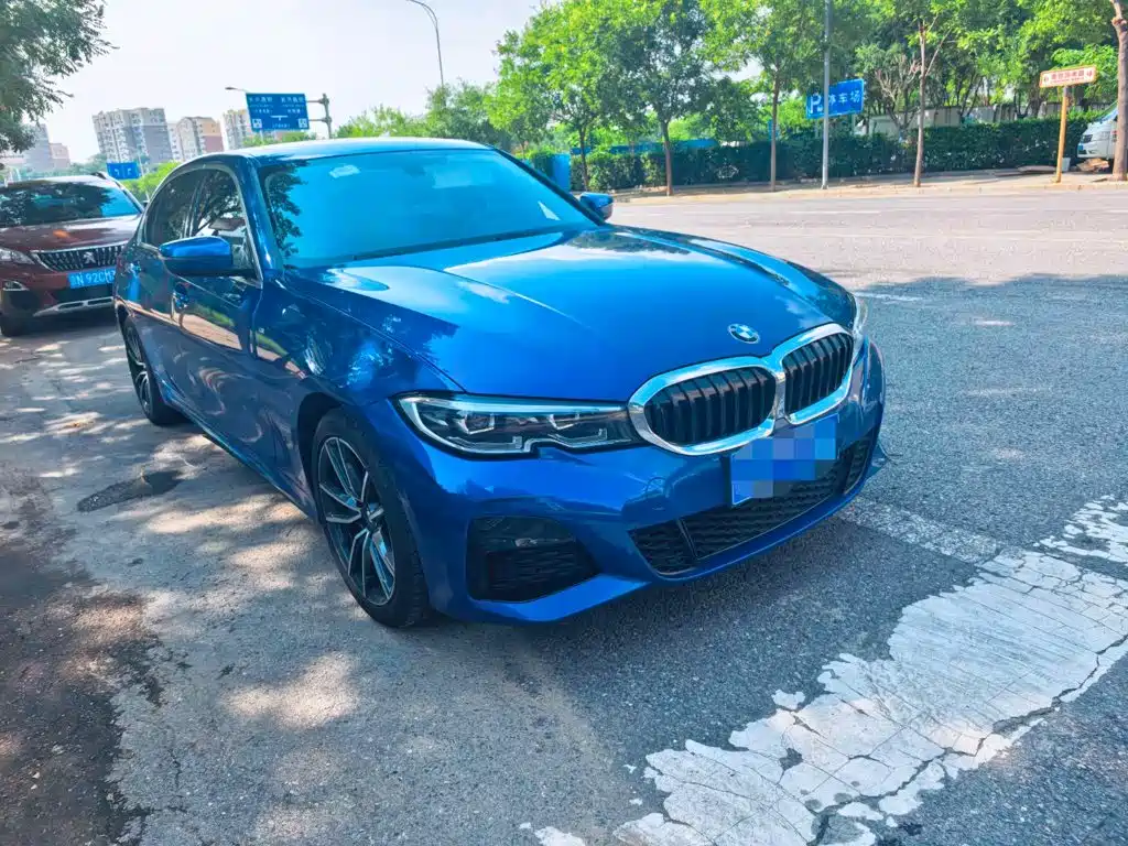BMW 3 Series 2021