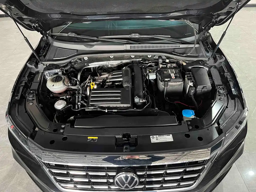 Volkswagen Passat 2023