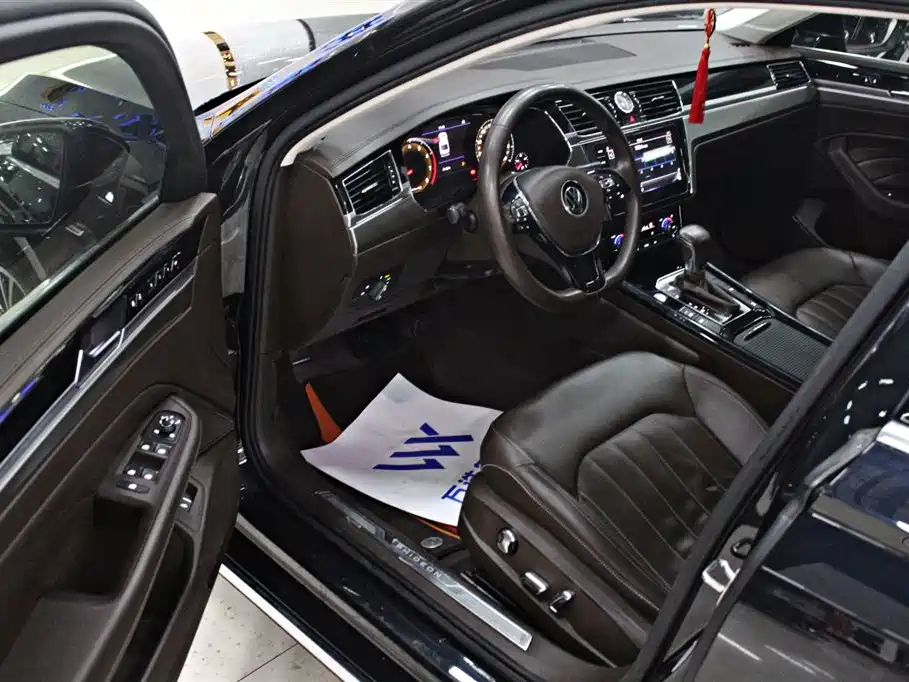 Volkswagen Phideon 2021