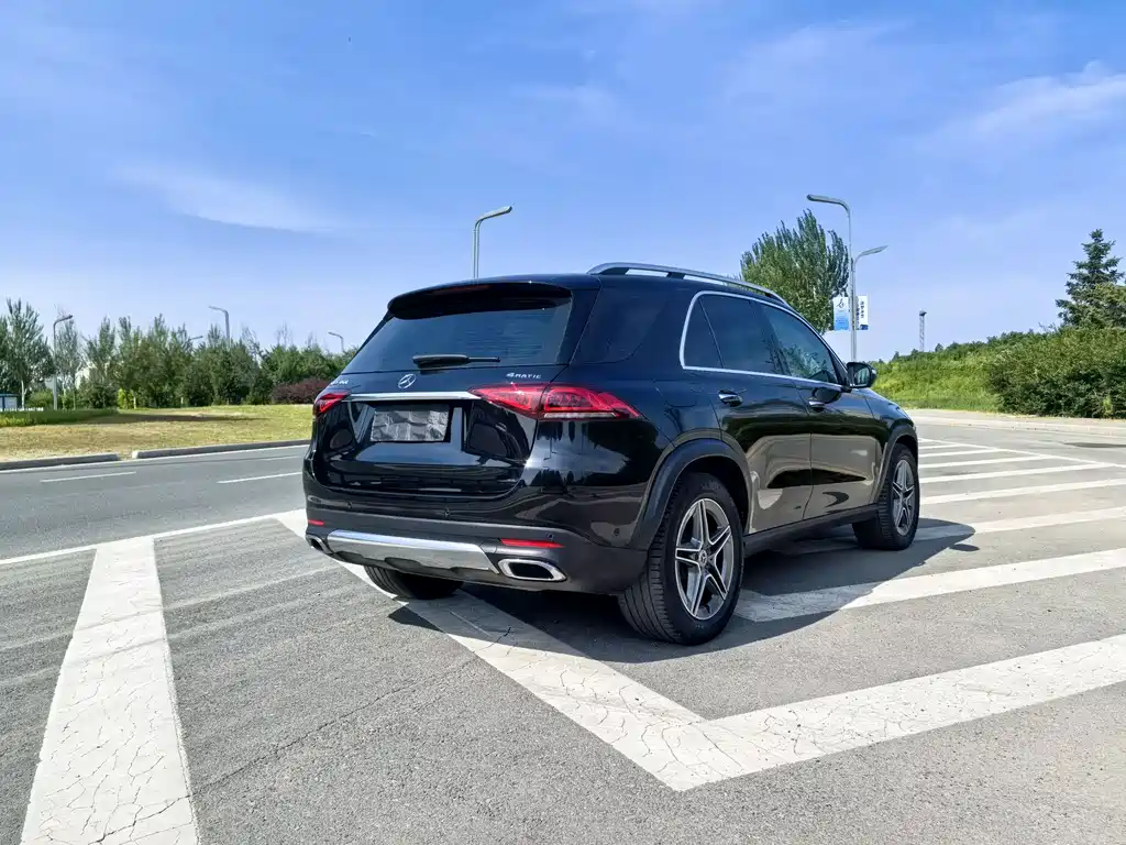 Mercedes-Benz GLE 2023