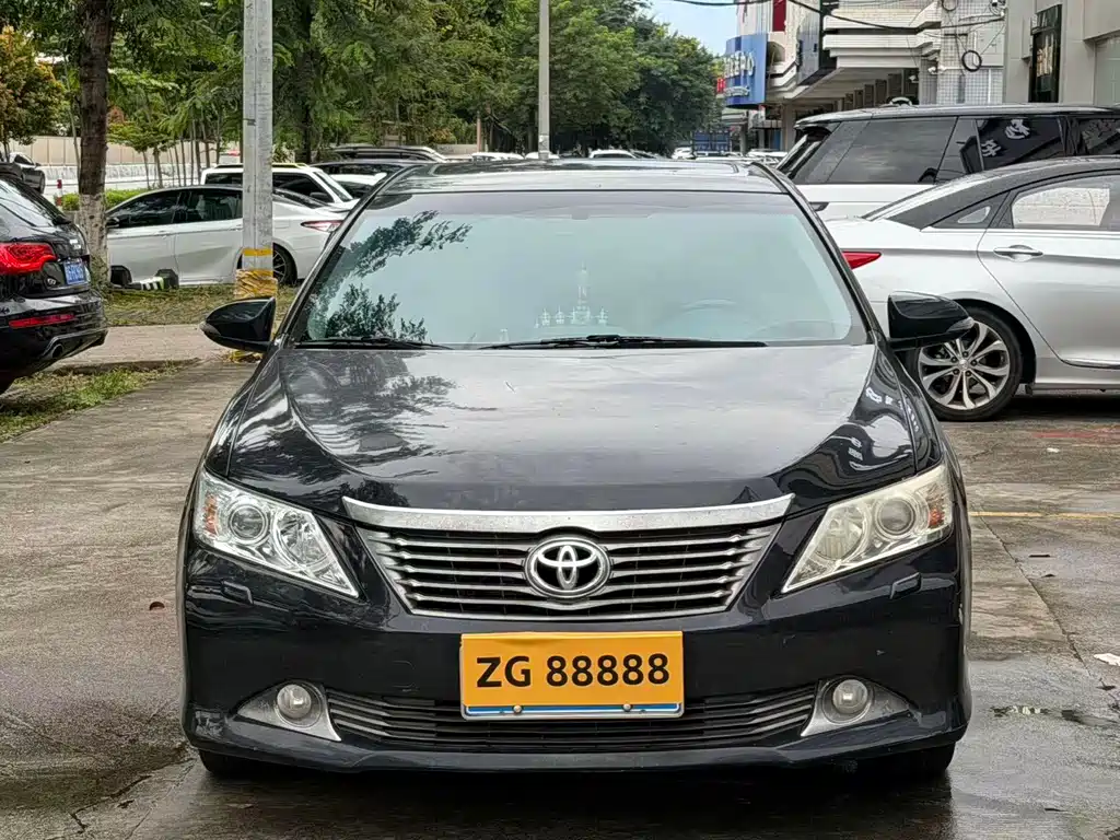 Toyota Camry 2013