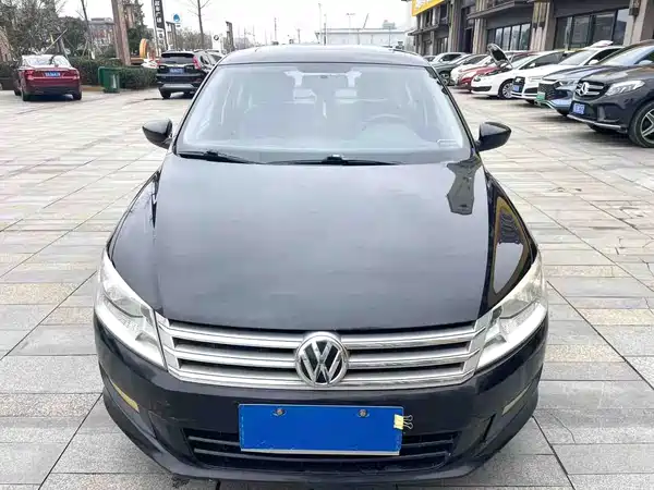Volkswagen Santana 2015