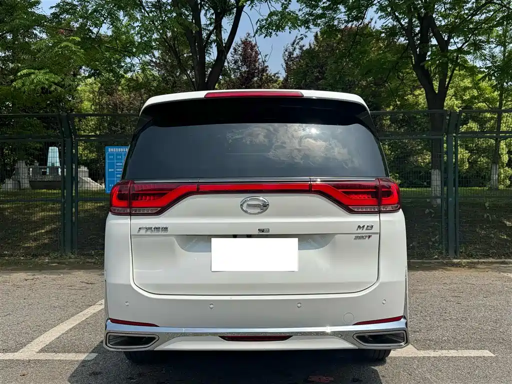 GAC Motor Trumpchi M8 2022 — фото 11