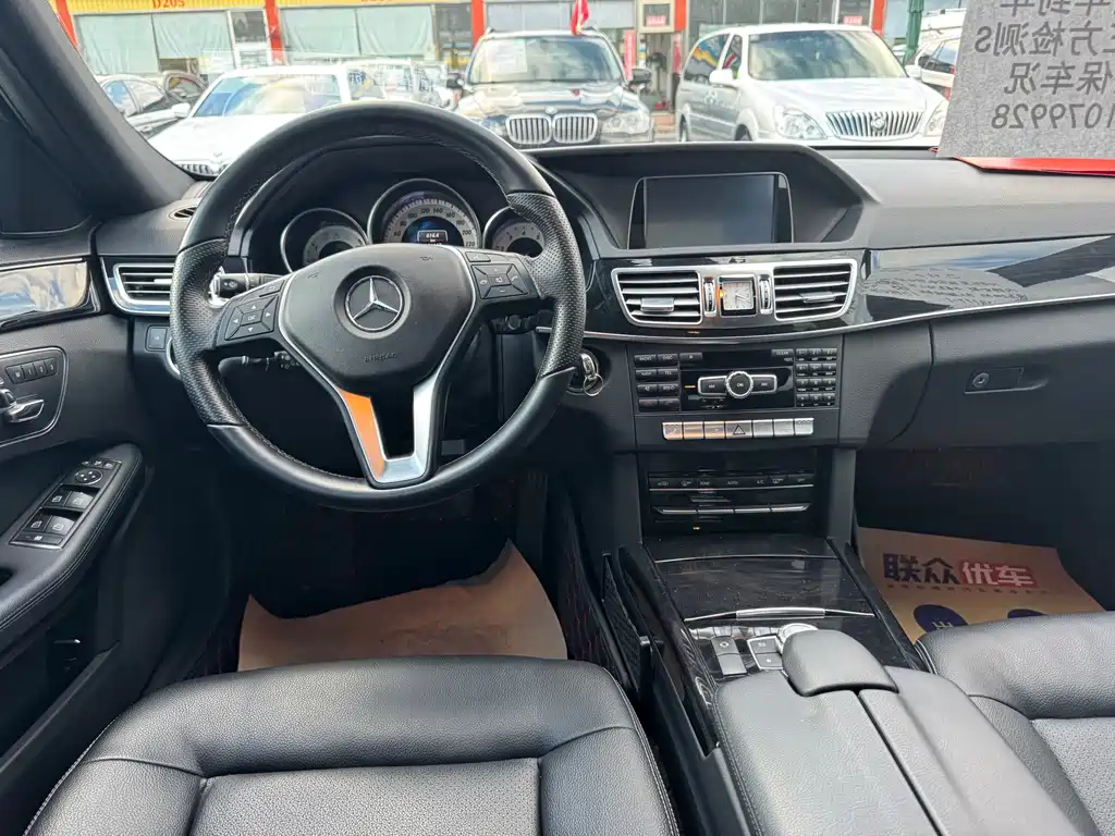 Mercedes-Benz E-Class 2013 — фото 10