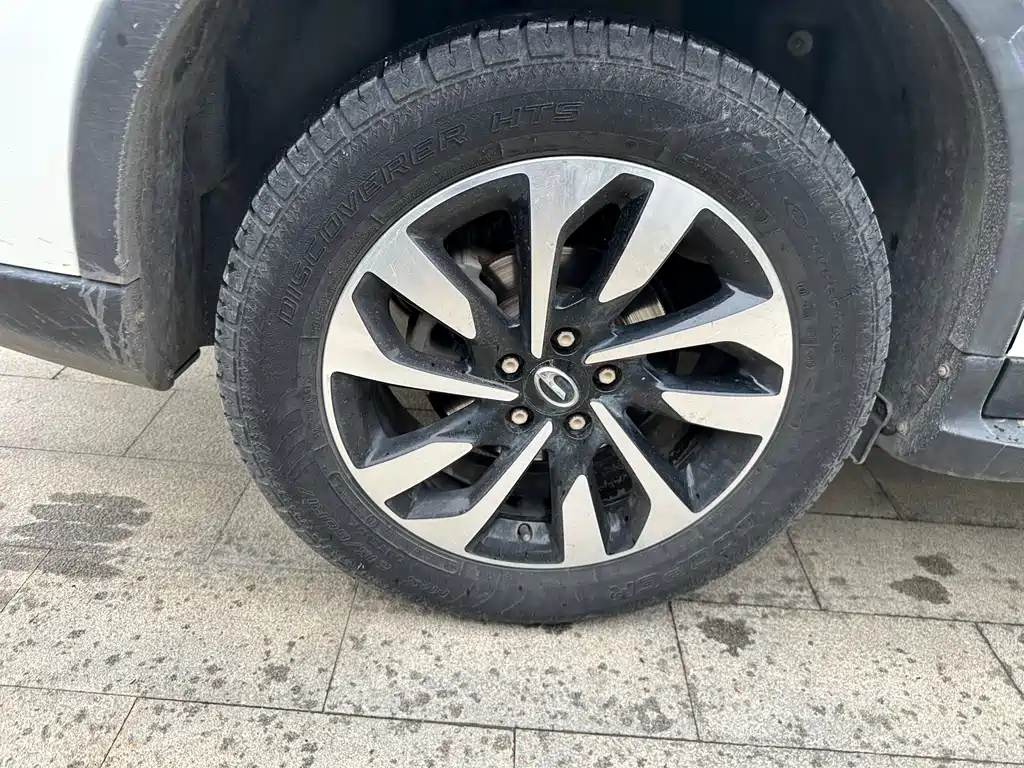 GAC Motor Trumpchi GS4 2019 — фото 15