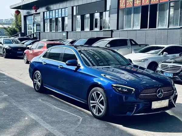 Mercedes-Benz E-Class 2021