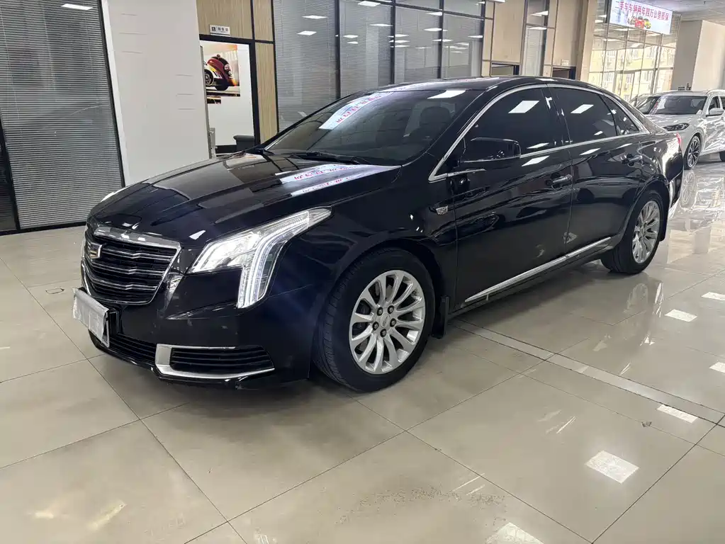 Cadillac XTS 2019 — фото 1
