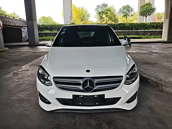 Mercedes-Benz B-Class 2015