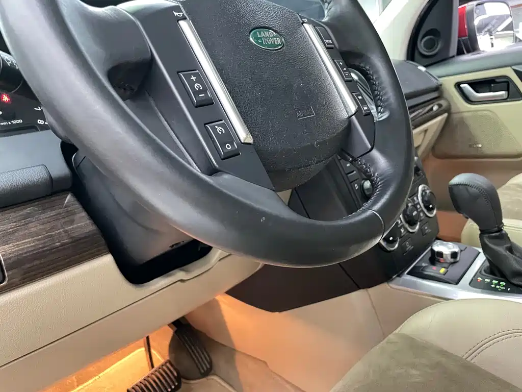 Land Rover Freelander 2 2011 — фото 30