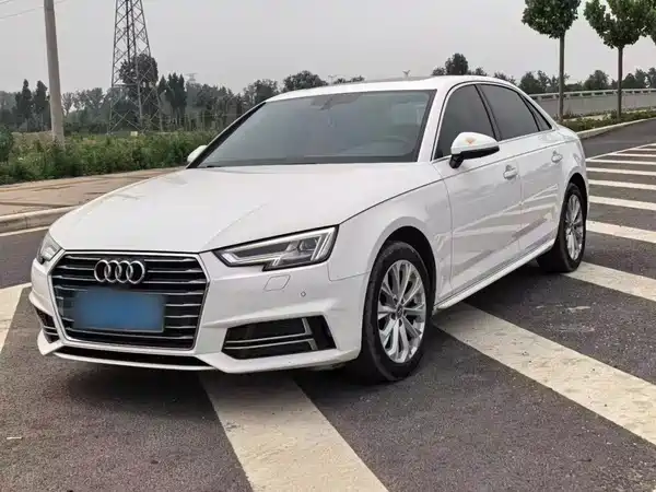 Audi A4L 2019